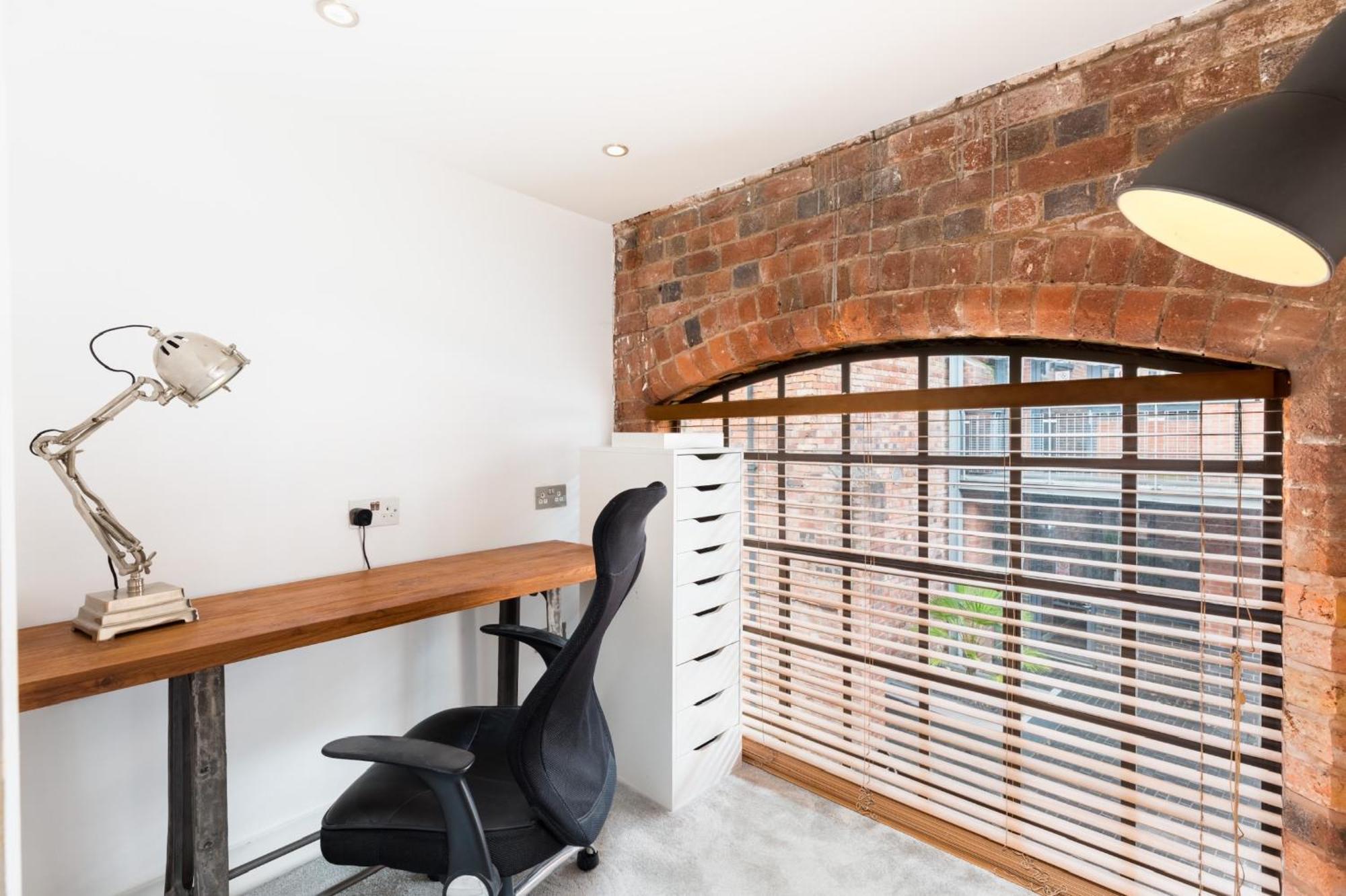 High End Luxury Townhouse In Jq, 4 Bedrooms, Flat Screen Tv In All Rooms, Free Parking, Near Birmingham City Centre Deposit Required Luaran gambar